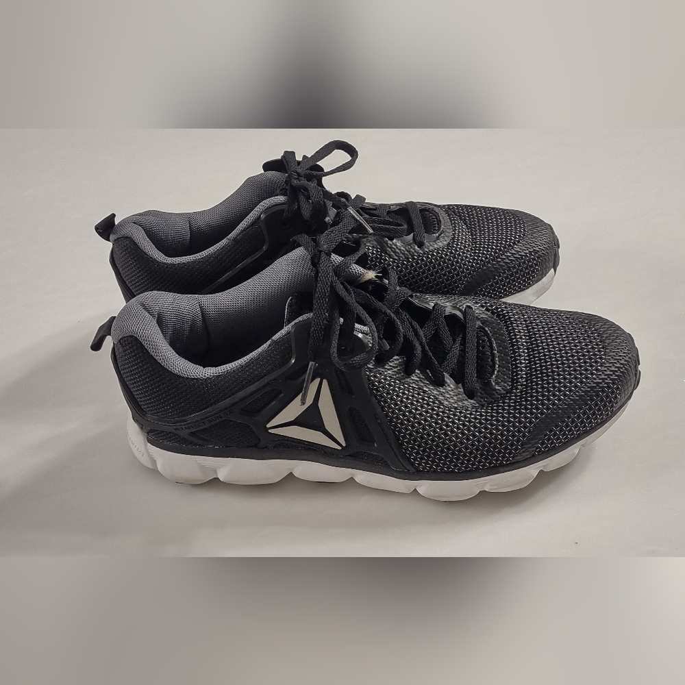 Like New Black/White Women's Reebok